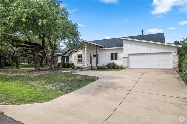 Building Photo - 15202 Cavalier Canyon Dr Rental