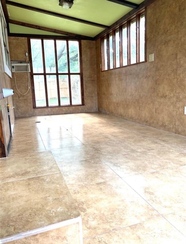 Photo - 20615 Valley Wells Dr