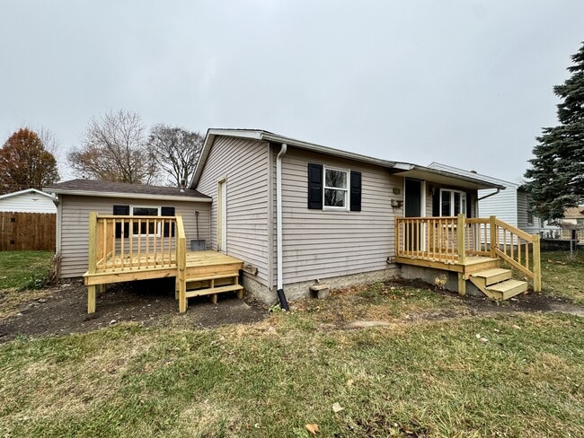 Photo - 1419 N Purdum St