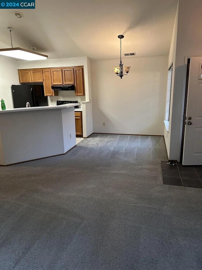 1212 Devonwood Condo Condo for Rent in Hercules, CA