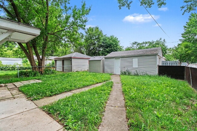 Photo - Gorgeous 3-Bedroom Redford Home – Available Now!