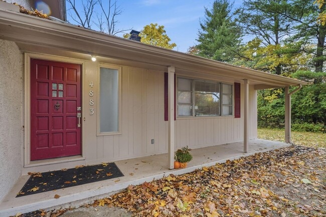 Photo - 4883 Stonehaven Dr