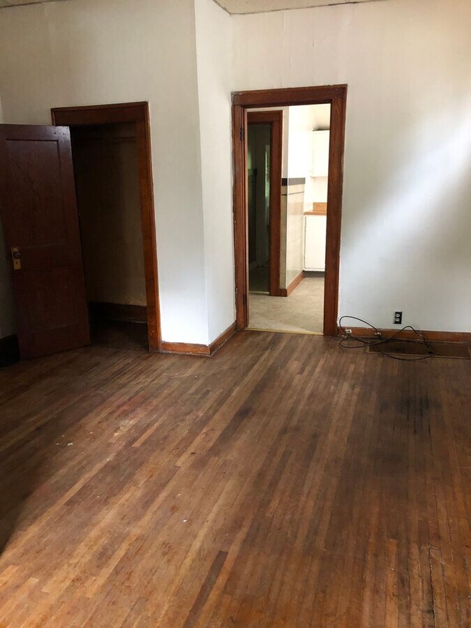 Photo - 0348 S Grant Street Unidad Apt. #1