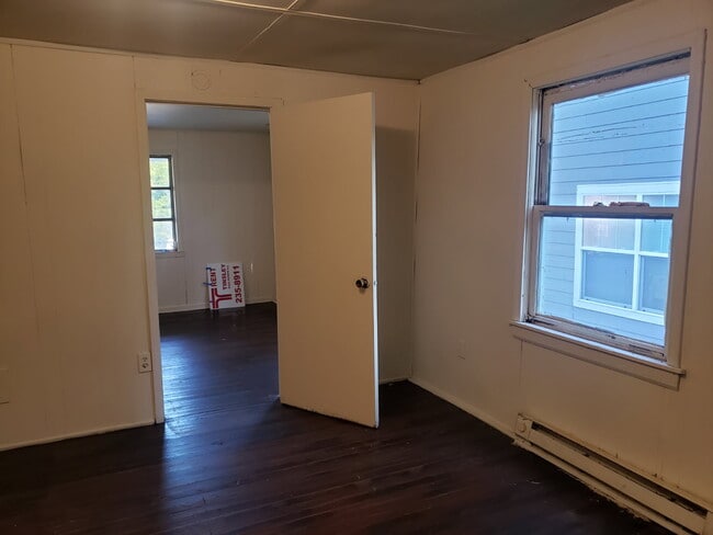 15 Trotter St Unit A