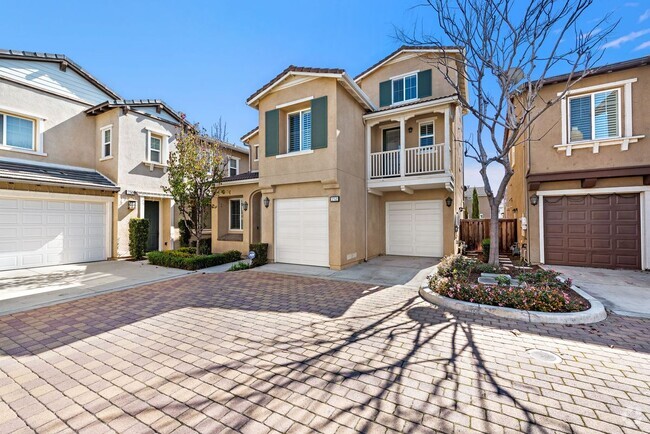 Building Photo - 252 W Pebble Creek Ln Rental
