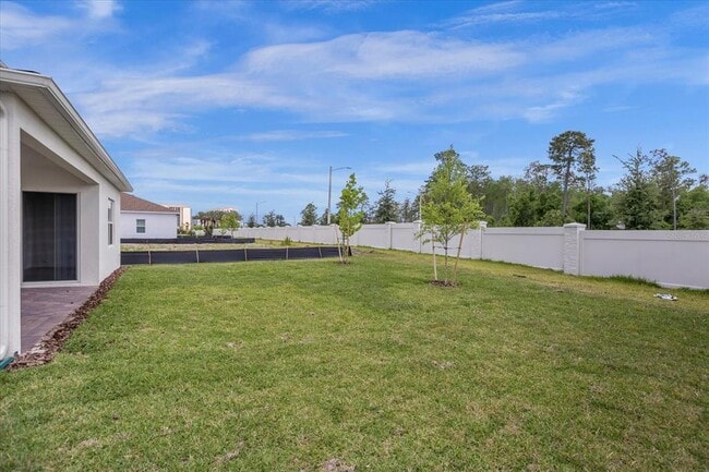 Photo - 10411 Pk Ests Ave