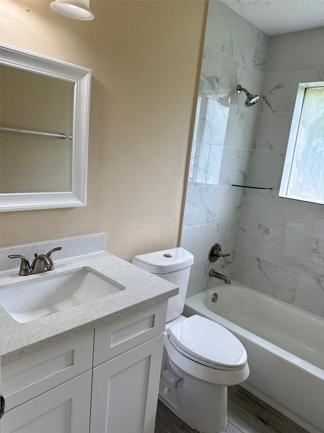 Photo - 10826 Laureldale Ct