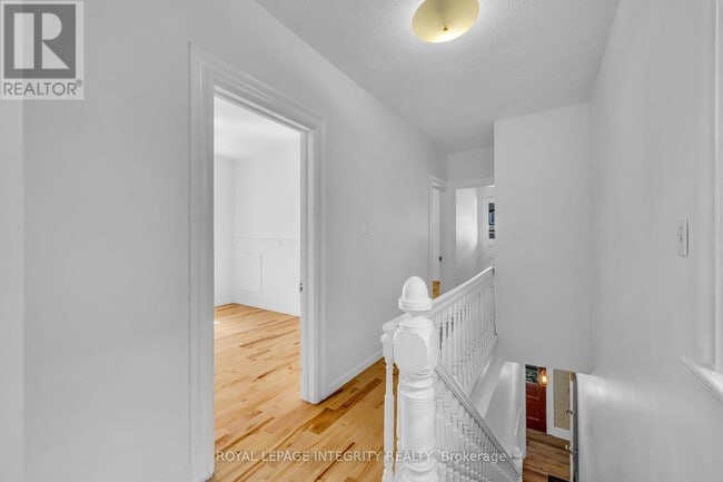 Photo - 111 Spadina Ave Unit 2