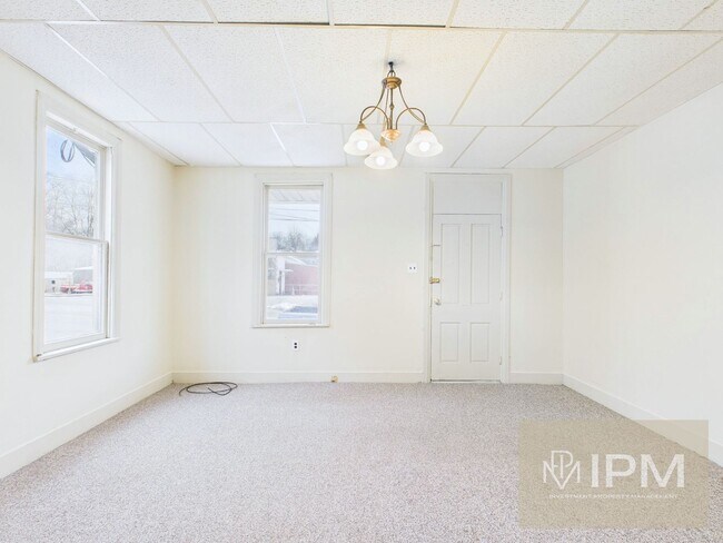 Photo - Charming 3 Bedroom, 1 Bath Home in Northeastern Schools!