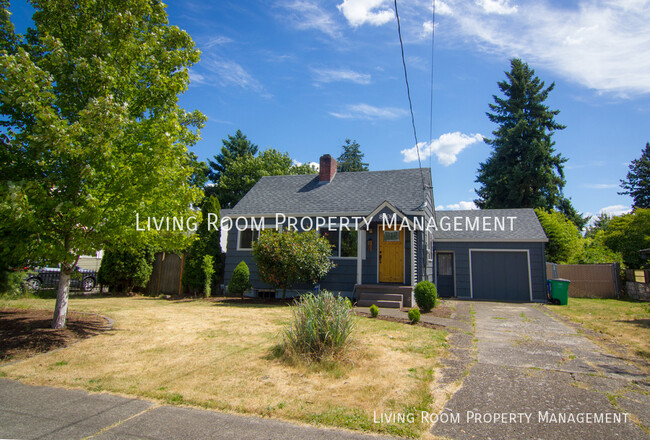 Photo - 8300 NE Tillamook St House