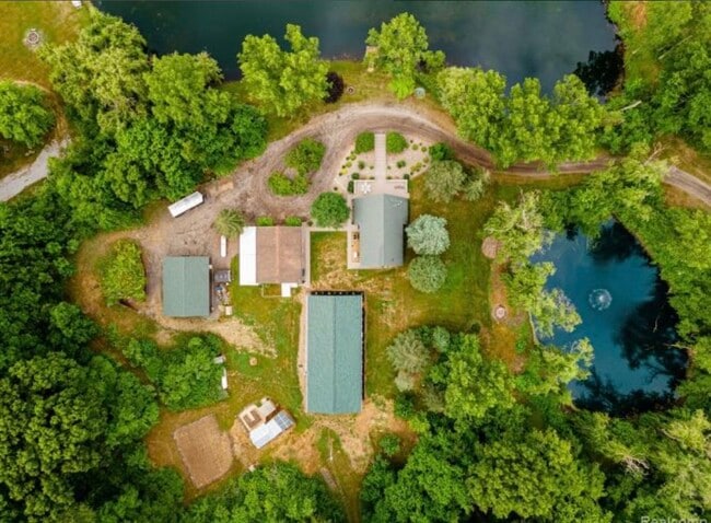 Photo - 12175 Watkins Rd