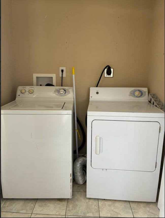 4875 Hanover Rd Unit Hostetter