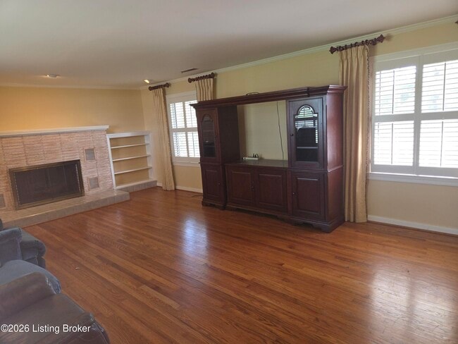 Photo - 281 Meadowlark Ln