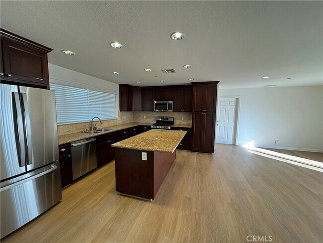 Photo - 1336 Calle Tulipan