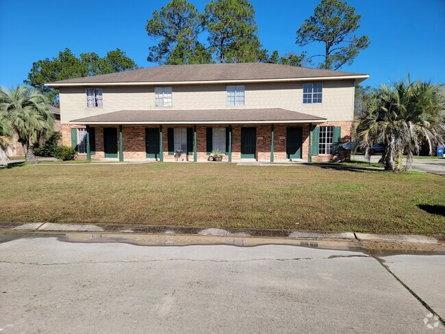 Building Photo - 1578 Savannah Dr Rental