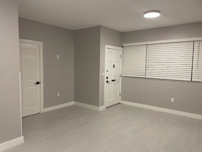 Photo - 1400 SW 27th Ave Unit 101