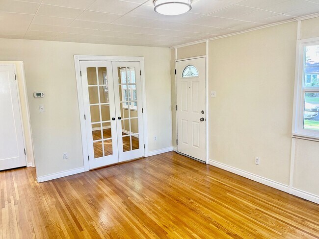 Photo - Charming South Hill Home