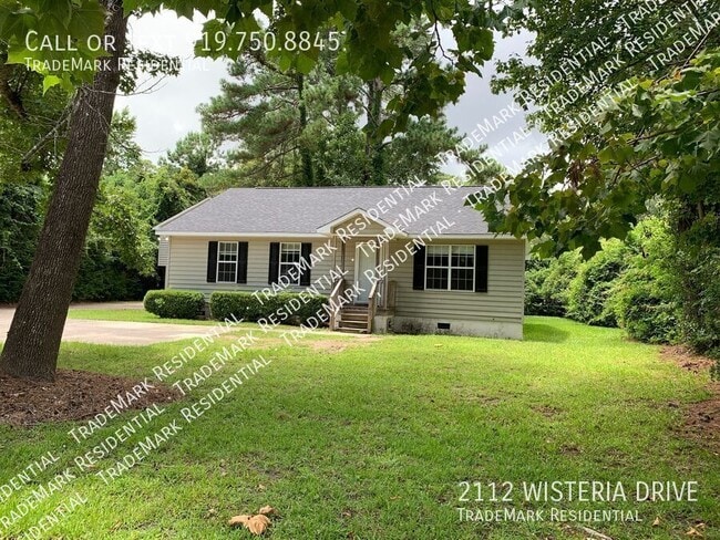 Building Photo - 2112 Wisteria Dr Rental
