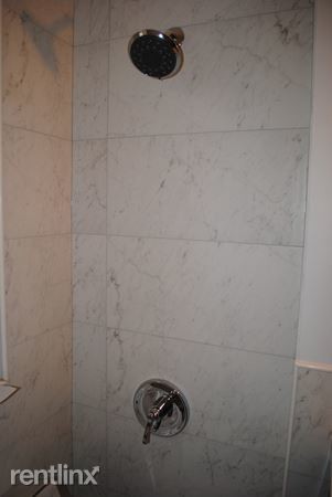 Photo - 1 br, 1 bath - 46 Chiswick Rd Apt 2 Unit Apt 2