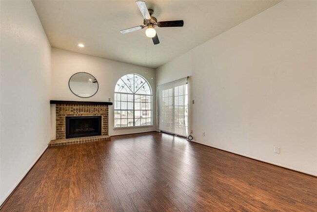 Photo - 125 Henry M Chandler Dr