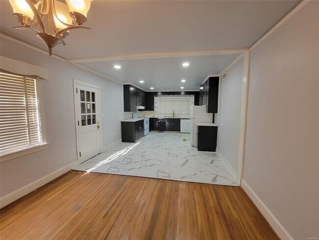 123 Brantwood Dr