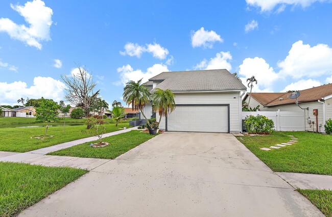 Building Photo - 4631 Brook Dr