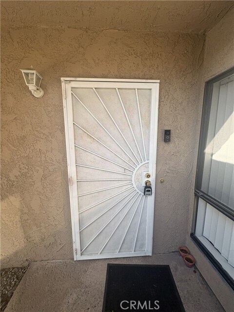 44579 La Paz Rd