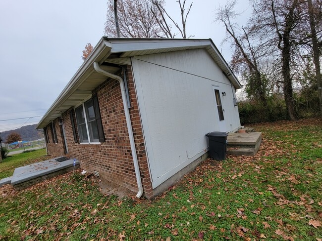 Photo - 5 Shawnee Acres Cir