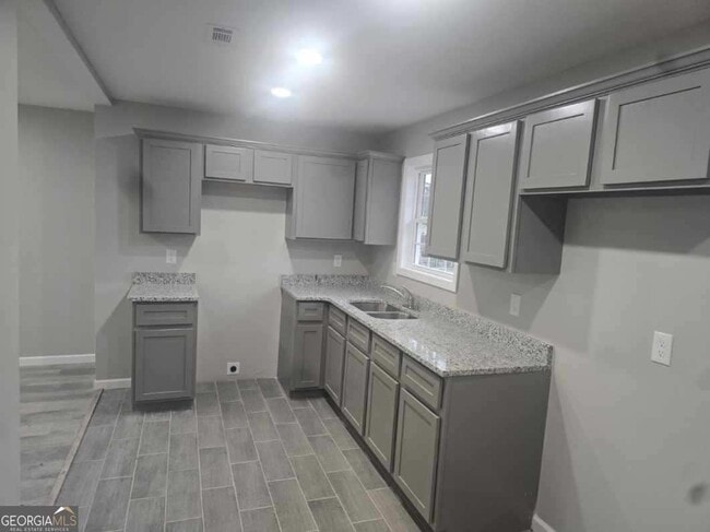 Photo - 712 S Jefferson St