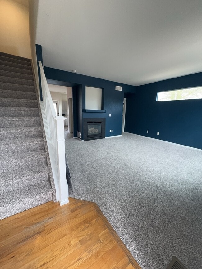 Photo - 5198 Dovetail Ln