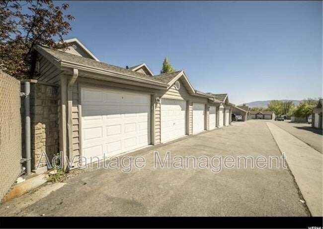 Photo - 1598 Westbury Way Unit I