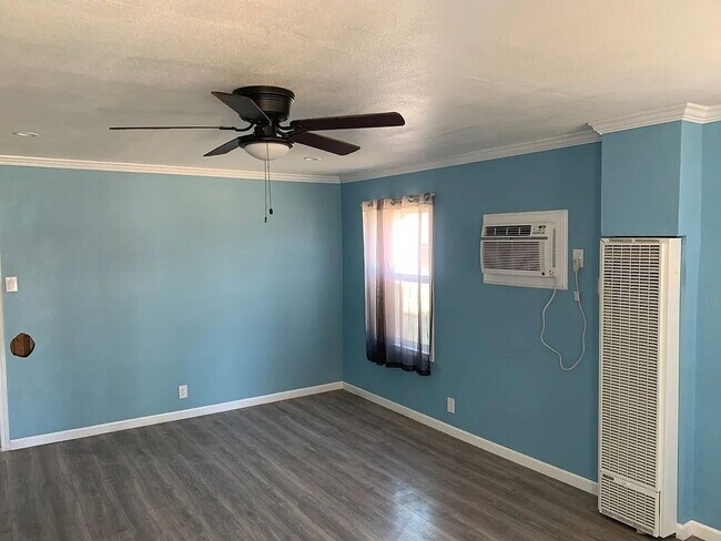Photo - "Charming 2-Bedroom Retreat in Beautiful Bakersfield – Your Cozy Haven Awaits!"
