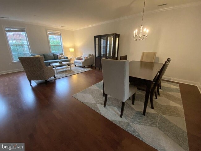 Photo - 303 Admirals Way