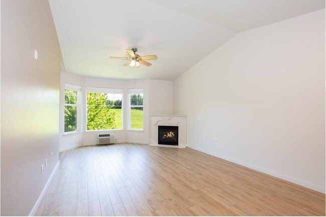 Wilsonville Summit Apartments