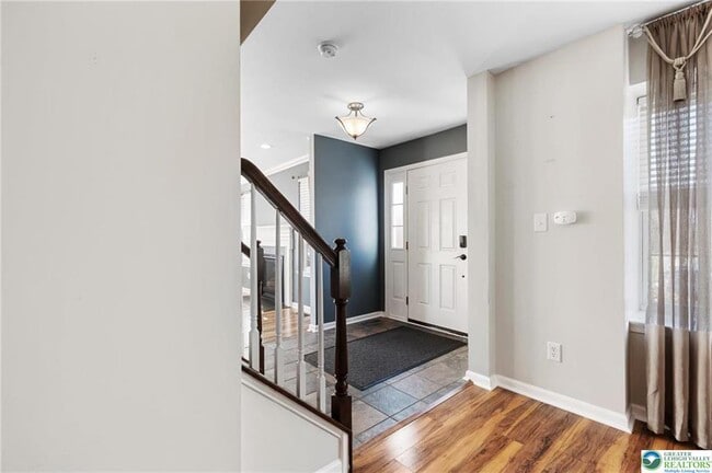 Photo - 5985 Saratoga Ln