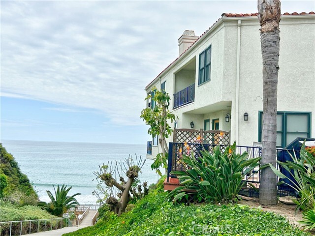 Building Photo - 258 W Escalones Unit 6R Rental