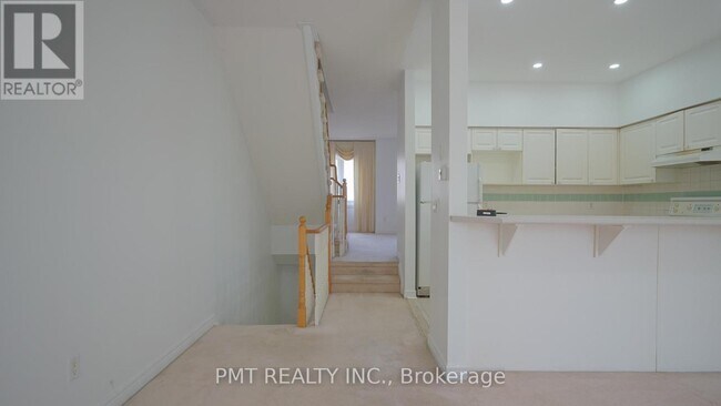 Photo - 238 Galloway Rd
