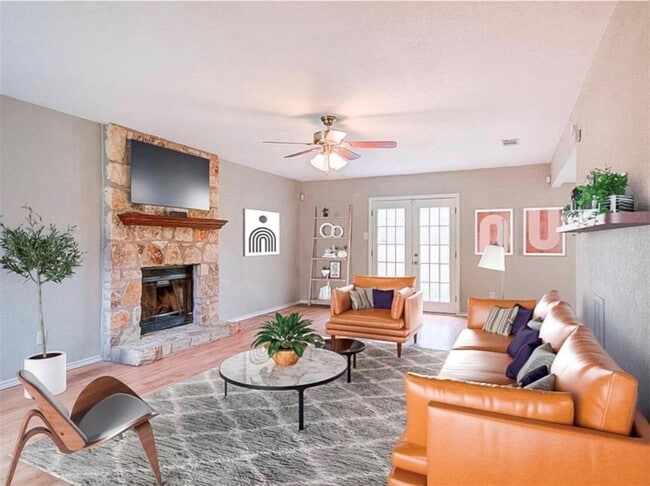 Photo - 9705 Meadowheath Dr