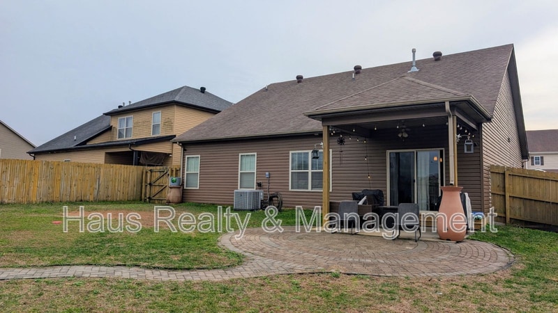 Photo - 1281 Eagle's View Dr