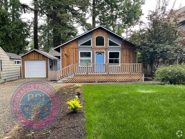 Building Photo - FIRST ADDITION - LAKE OSWEGO / SINGLE LEVE... Rental