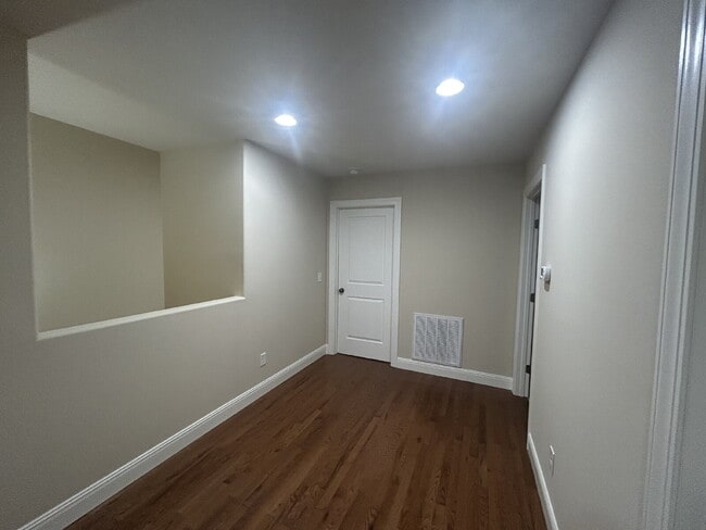 Photo - 3-Bedroom 2.5 Bathroom with Walk In Closets and 2-Car Garage For Rent