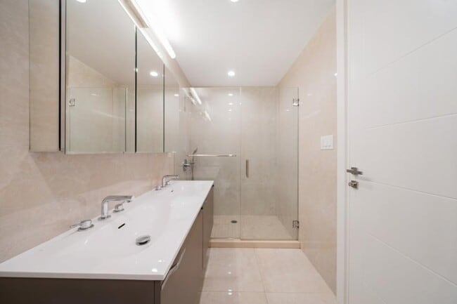 Photo - 3 bedroom in Brooklyn NY 11223 Unidad 408