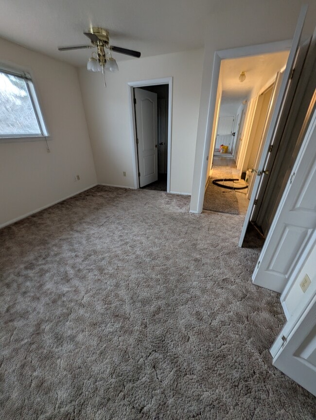 Photo - 2030 Ardella Dr Unit 2030