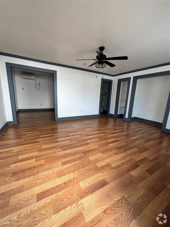 Building Photo - 5304 Polk St Unit 1 Rental