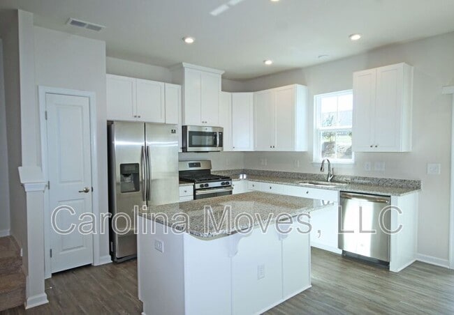 Photo - 17 Country Dale Dr