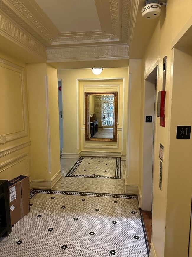 Photo - Mt Pleasant Grandeur