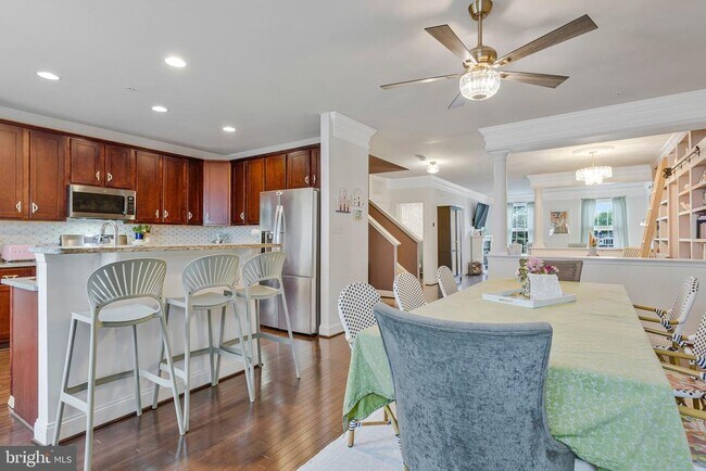 Photo - 703 Skippers Ln