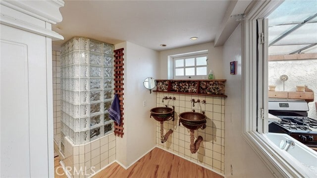 Photo - 274 Diamond St Unit 1