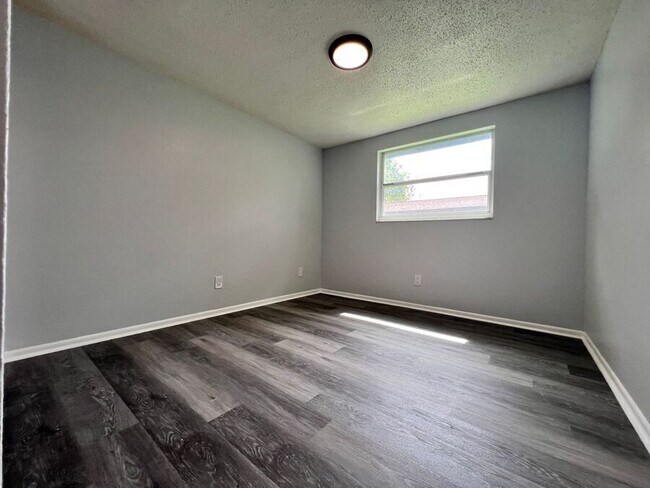 9316 Eastfield Rd Unit A