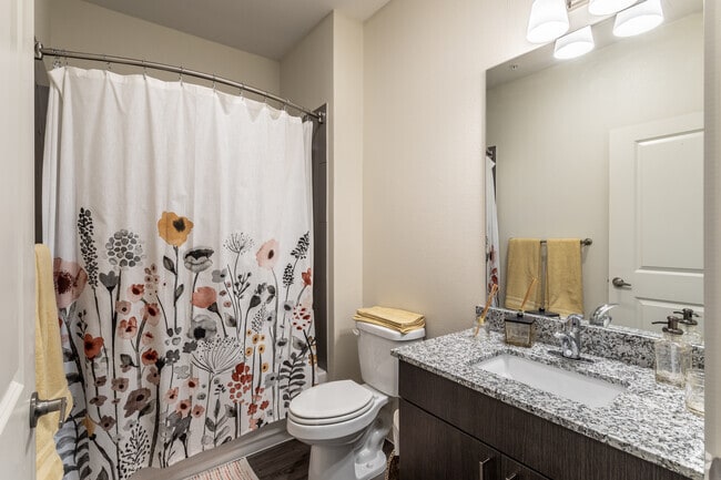 2BR, 2BA- 1,052SF